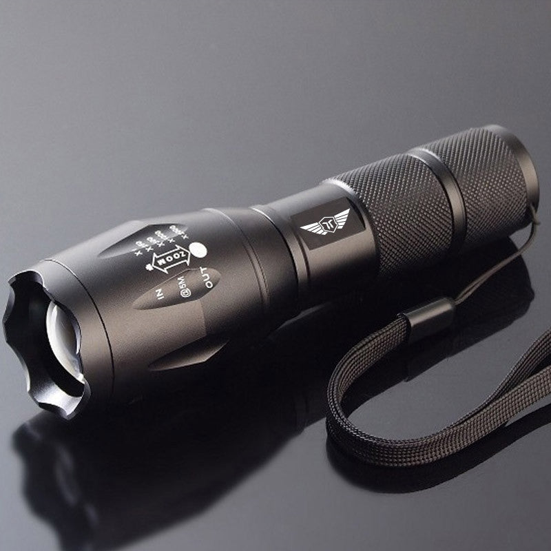 Survival Cat Tact-400 XML Q5 Flashlight